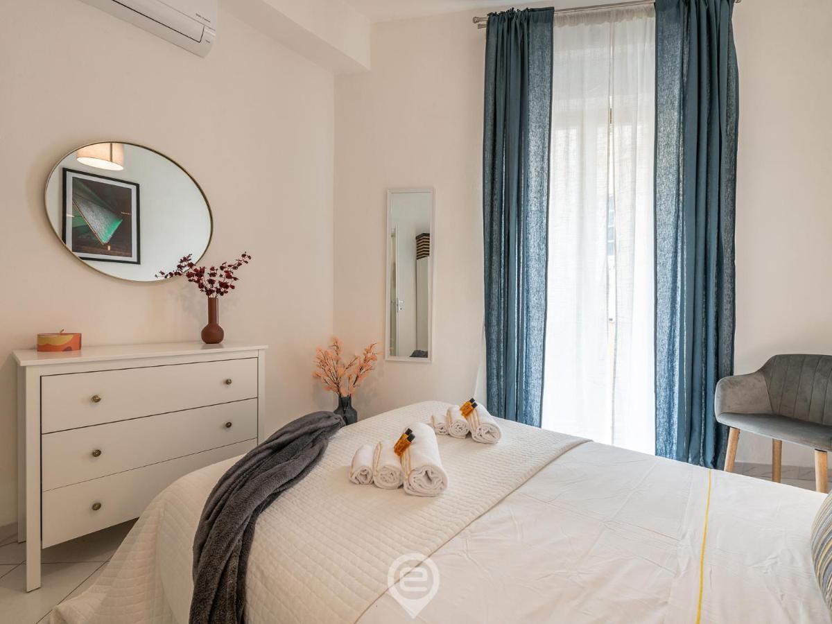 Aurora'S Apartment Cagliari Bagian luar foto